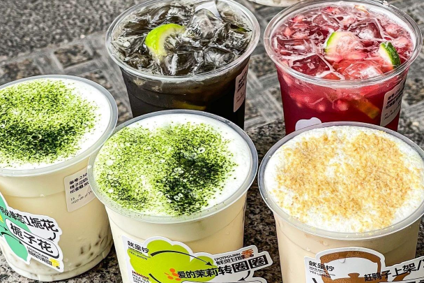 就是柠手打柠檬茶加盟流程你知道了吗?往下看一看吧